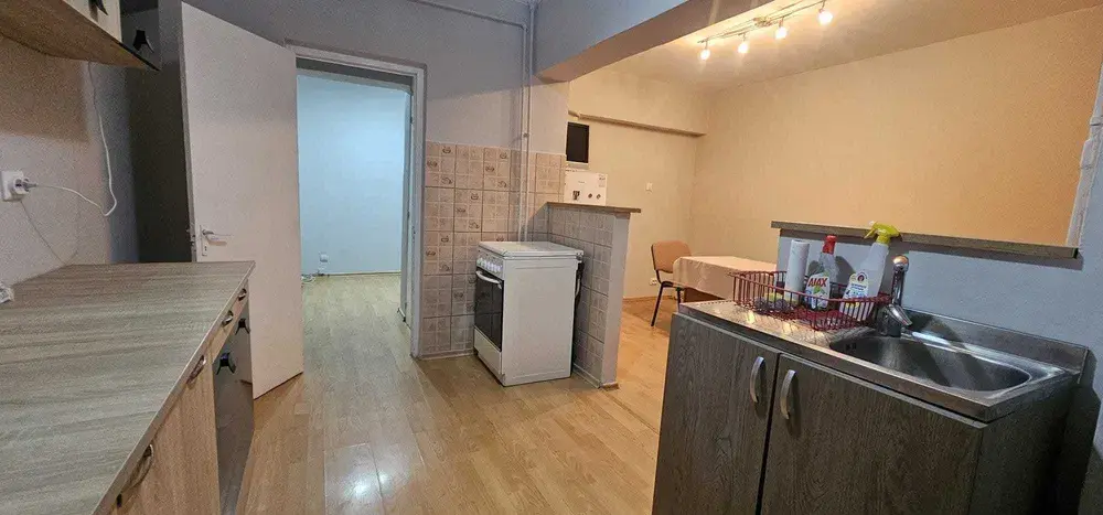 Inchiriere apartament 2 camere decomandat 70 mp Alexandru cel Bun Bacau