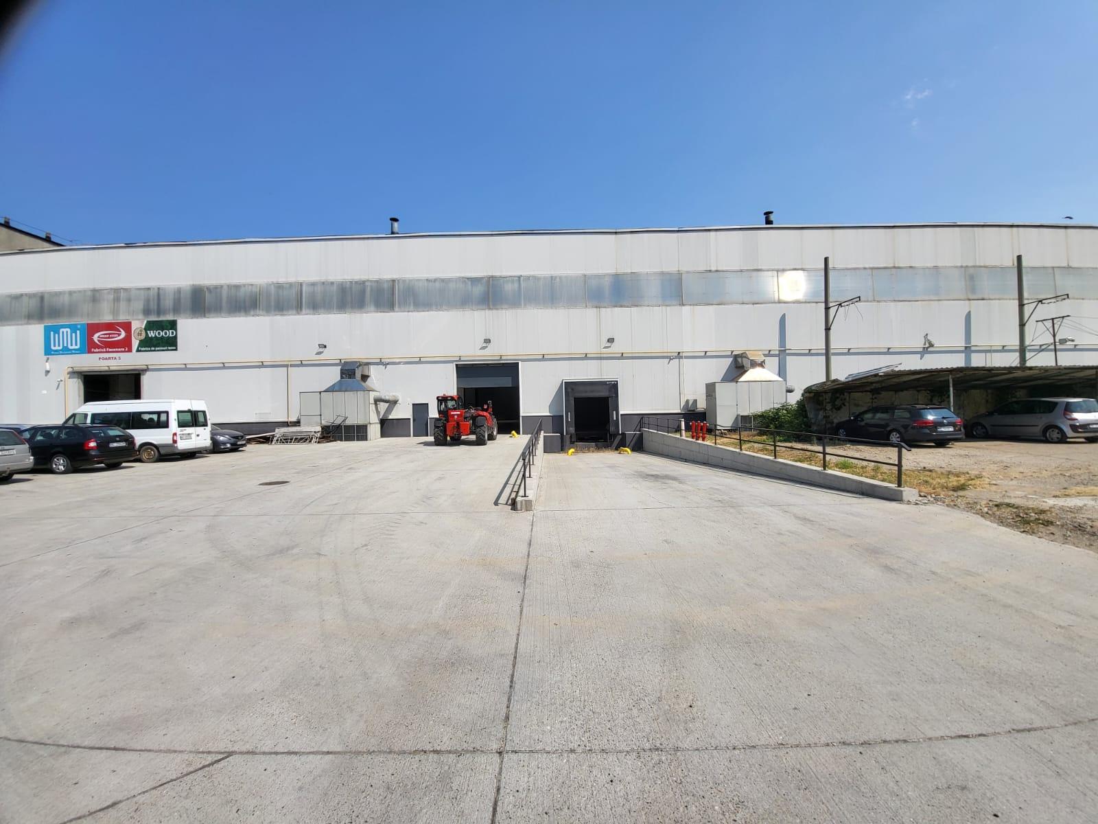Spatiu de productie si depozitare 900 mp