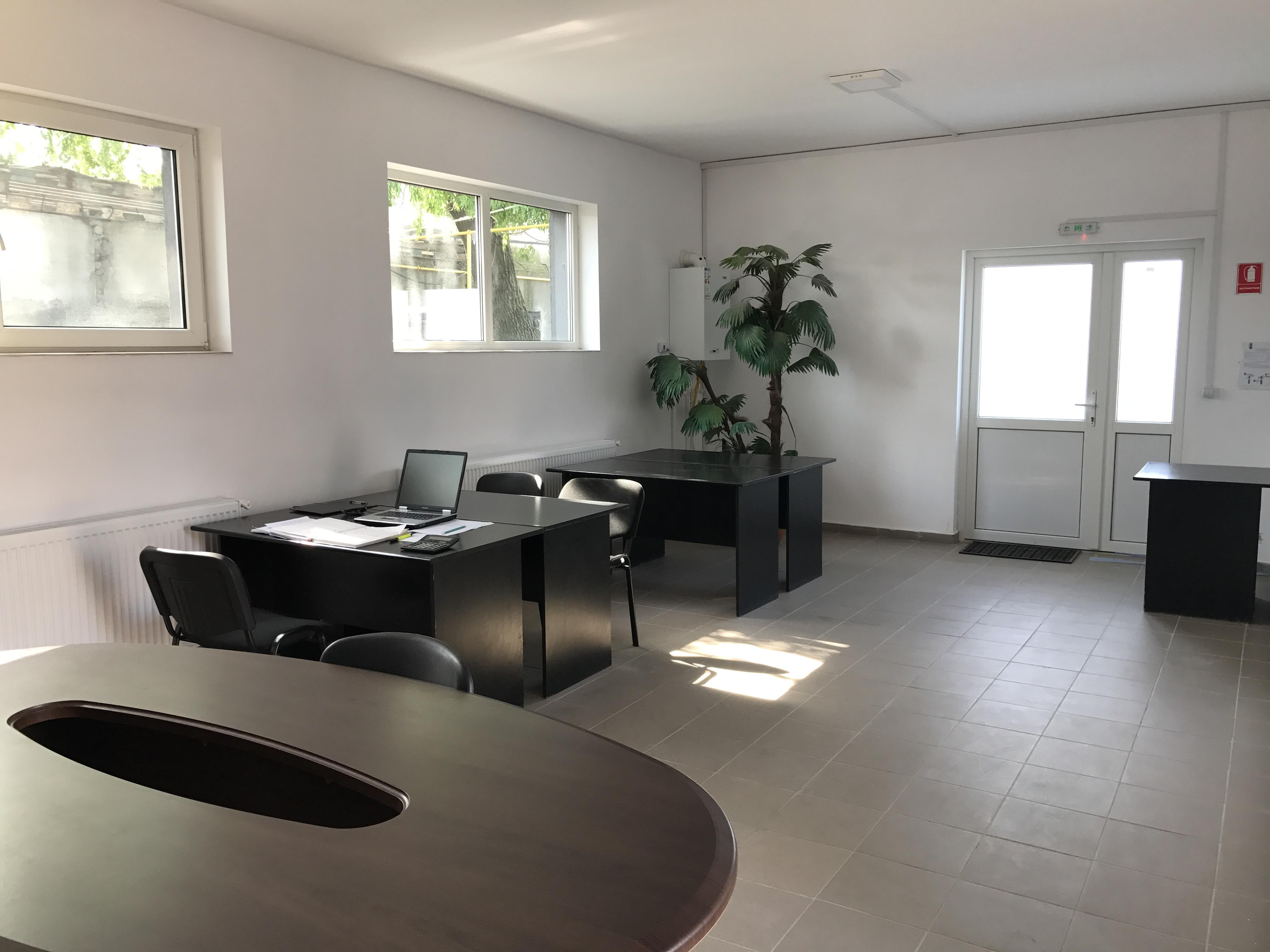 Spatiu depozitare sau birou 74 MP C Musat Bacau