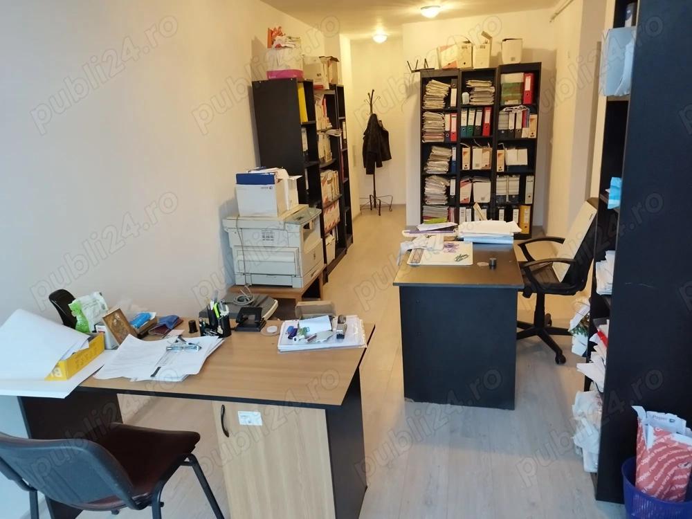 Spatiu birou 40 mp vanzare Insula Bacau
