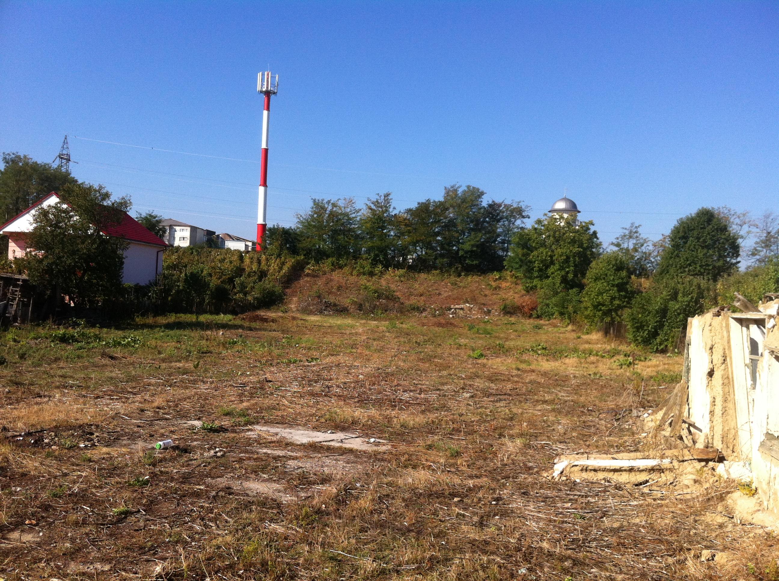 Teren 3333 mp bacau zona Prelungirea Bradului Bacau
